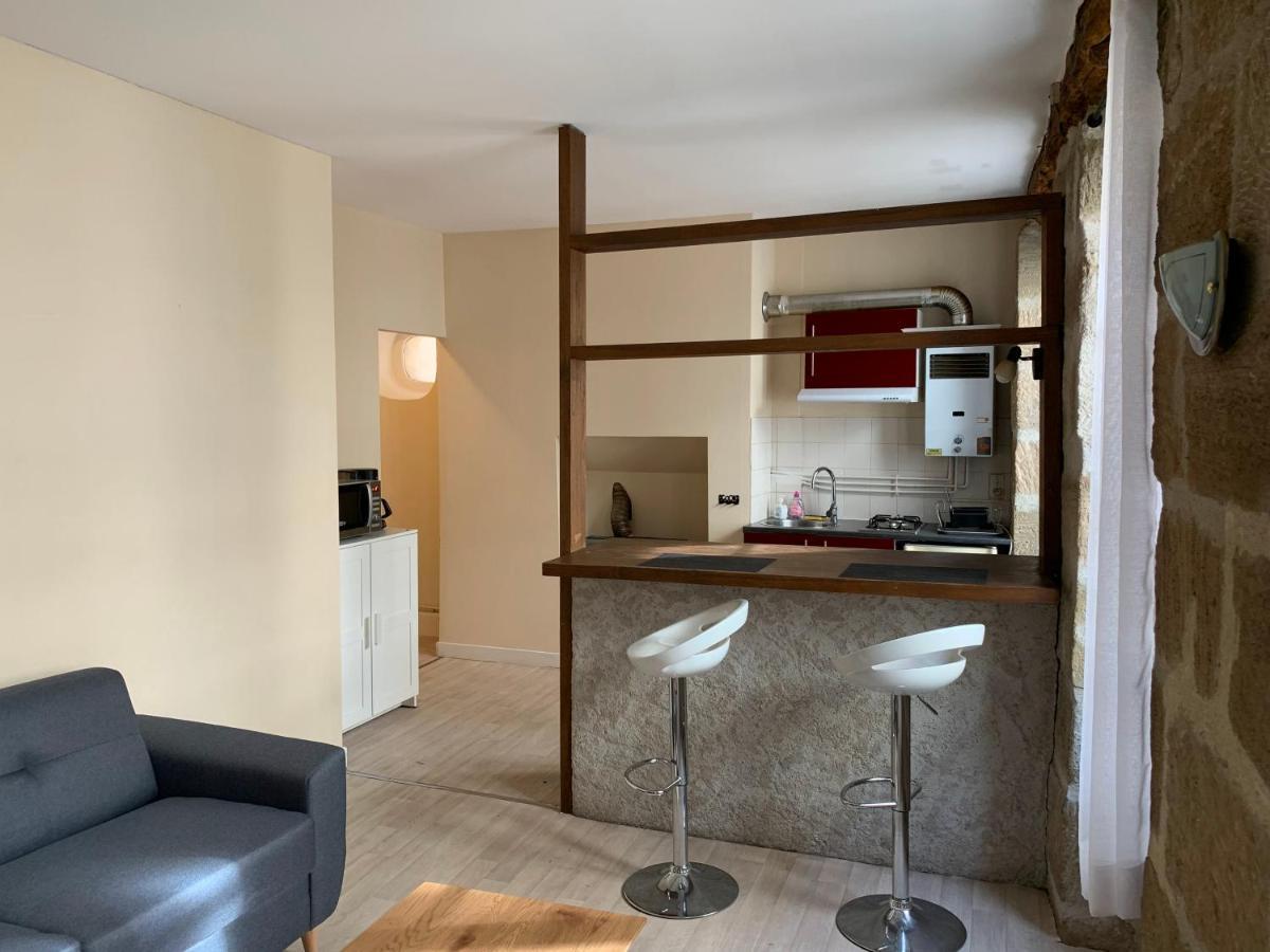 Brive Republique #1 T1 Bis - #3 T2 - #4 T4 - Centre Historique Brive Apartment Exterior photo